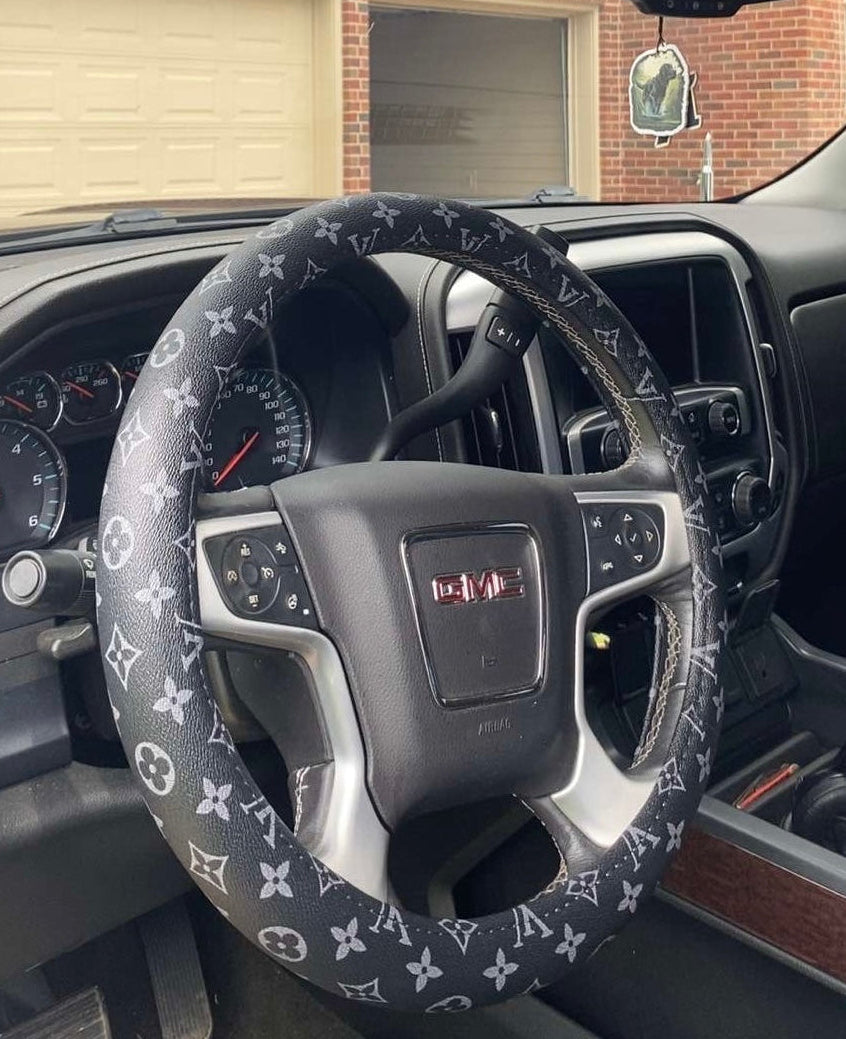 LV Steering Wheel Covers