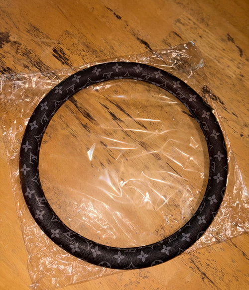 LV Steering Wheel Covers